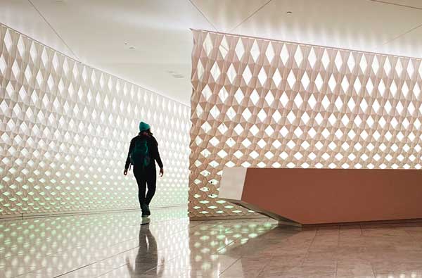 How to Embrace a contact-free guest experience