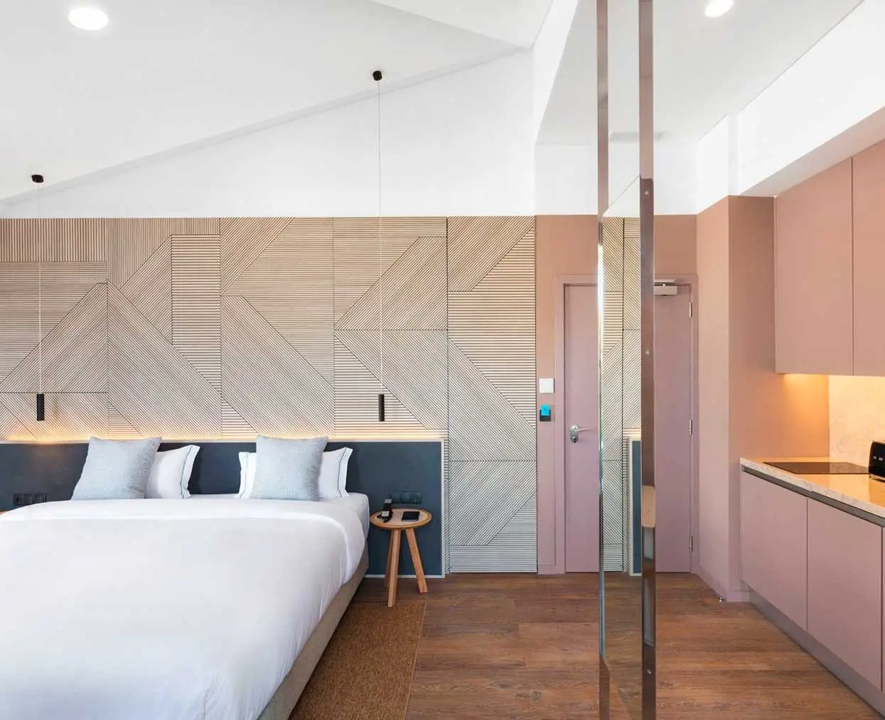 OnJ_1245x1014 - Hero Spot-1