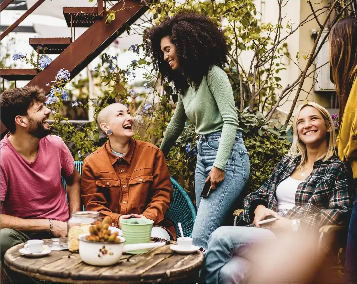 how to manage your hostel